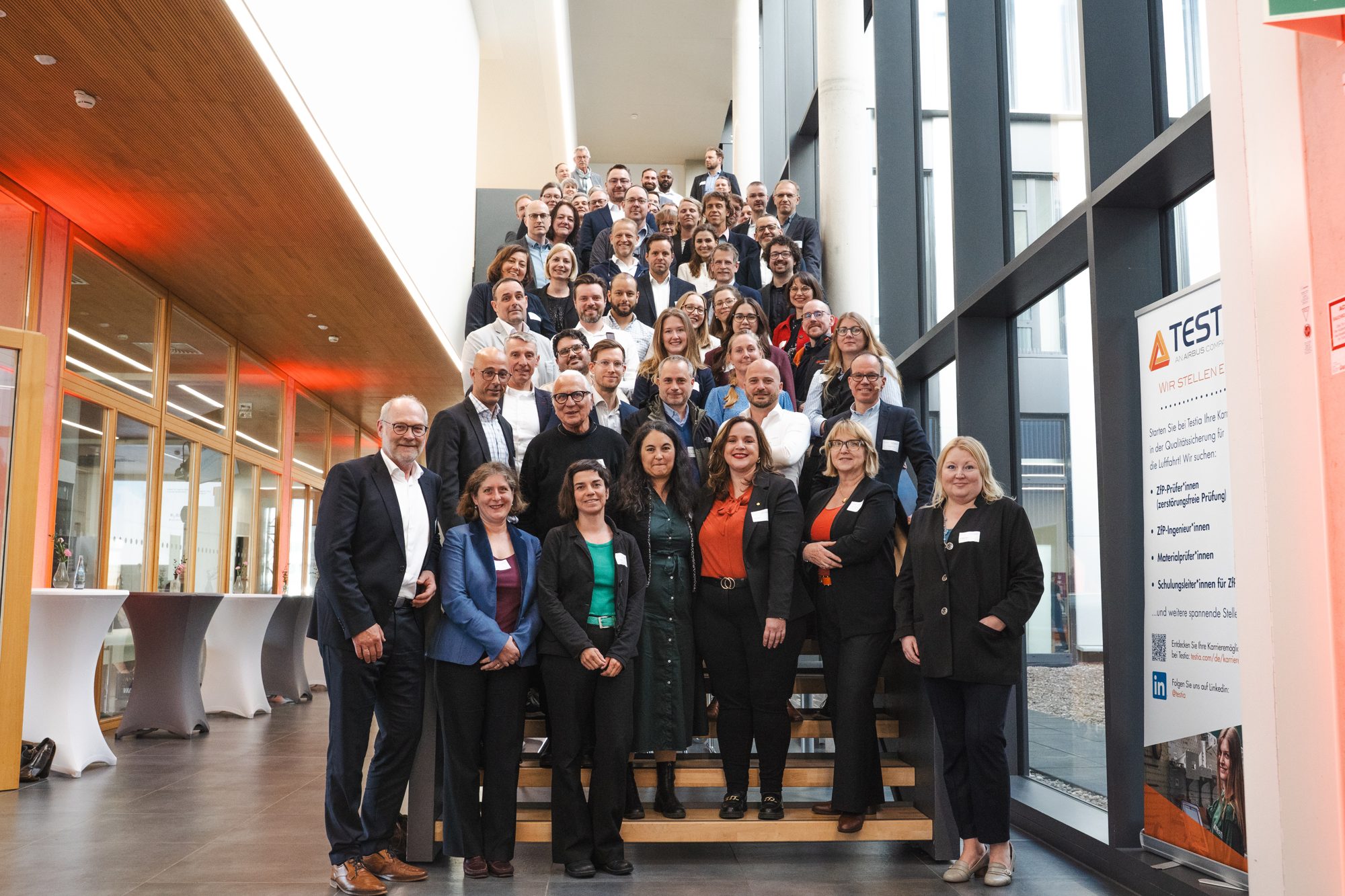 Gruppenfoto der Projektpartner beim Kick-off von H2B:IMPACT am 20. April 2026